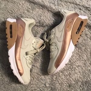 Nike Air Max 90 Women’s 6.5